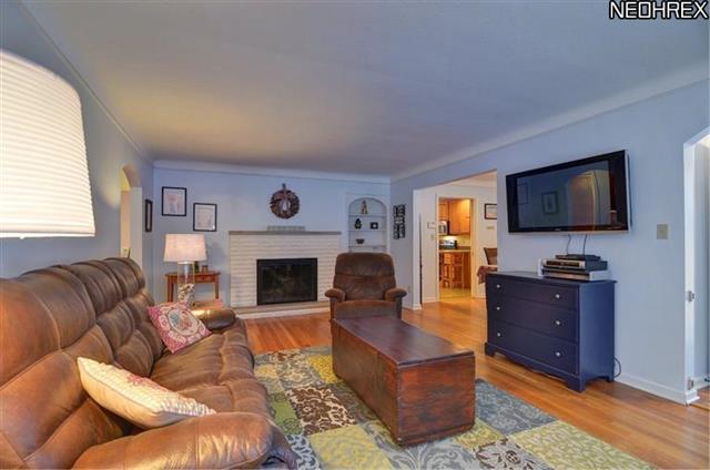 Quaint Osborne Home Staging