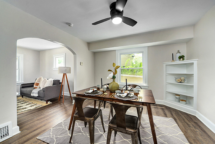 3442 W133rd Street Residential Staging by Roomlaut 3442 W133rd Street Residential Staging