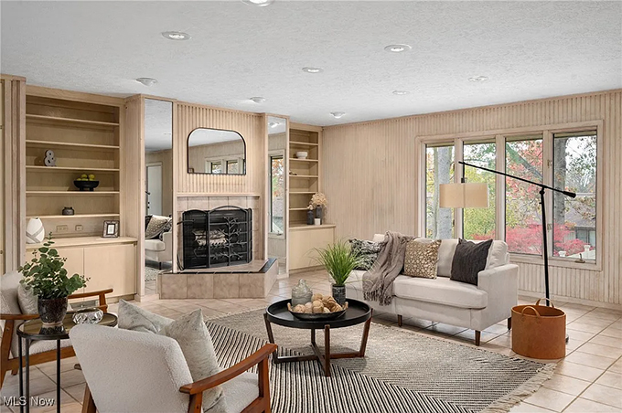 10830 Gate Post Road Residential Staging by Roomlaut 10830 Gate Post Road Residential Staging