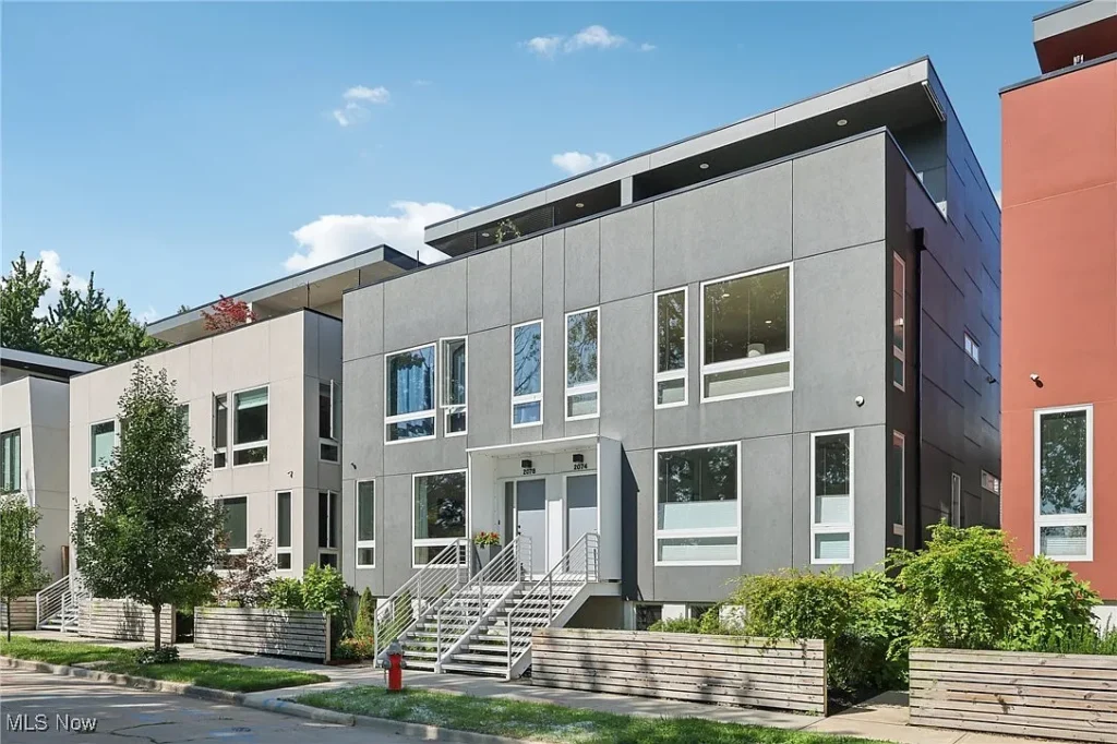 2074 W17th Roomlaut Assessment 2022