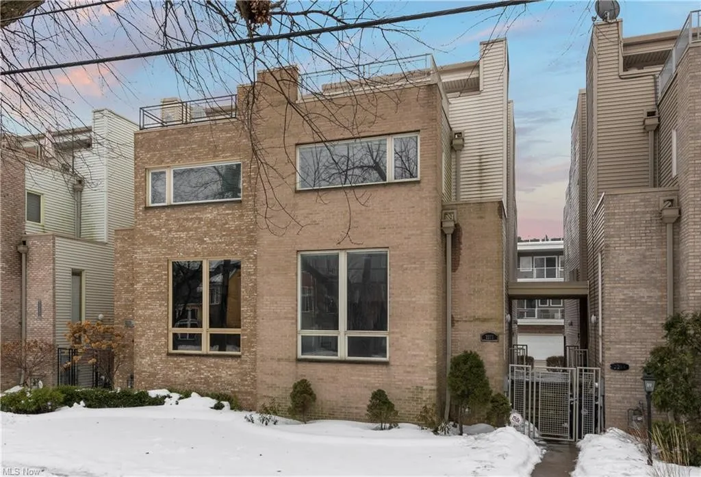 2272 W5th Roomlaut Assessment 2022 2272 W5th Assessment 2022